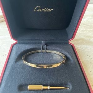 Authentic Cartier LOVE BRACELET, Size 18